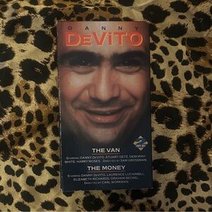 Danny DeVito 2-Pack: The Van/The Money (VHS, 1995, 2-Tape Set)